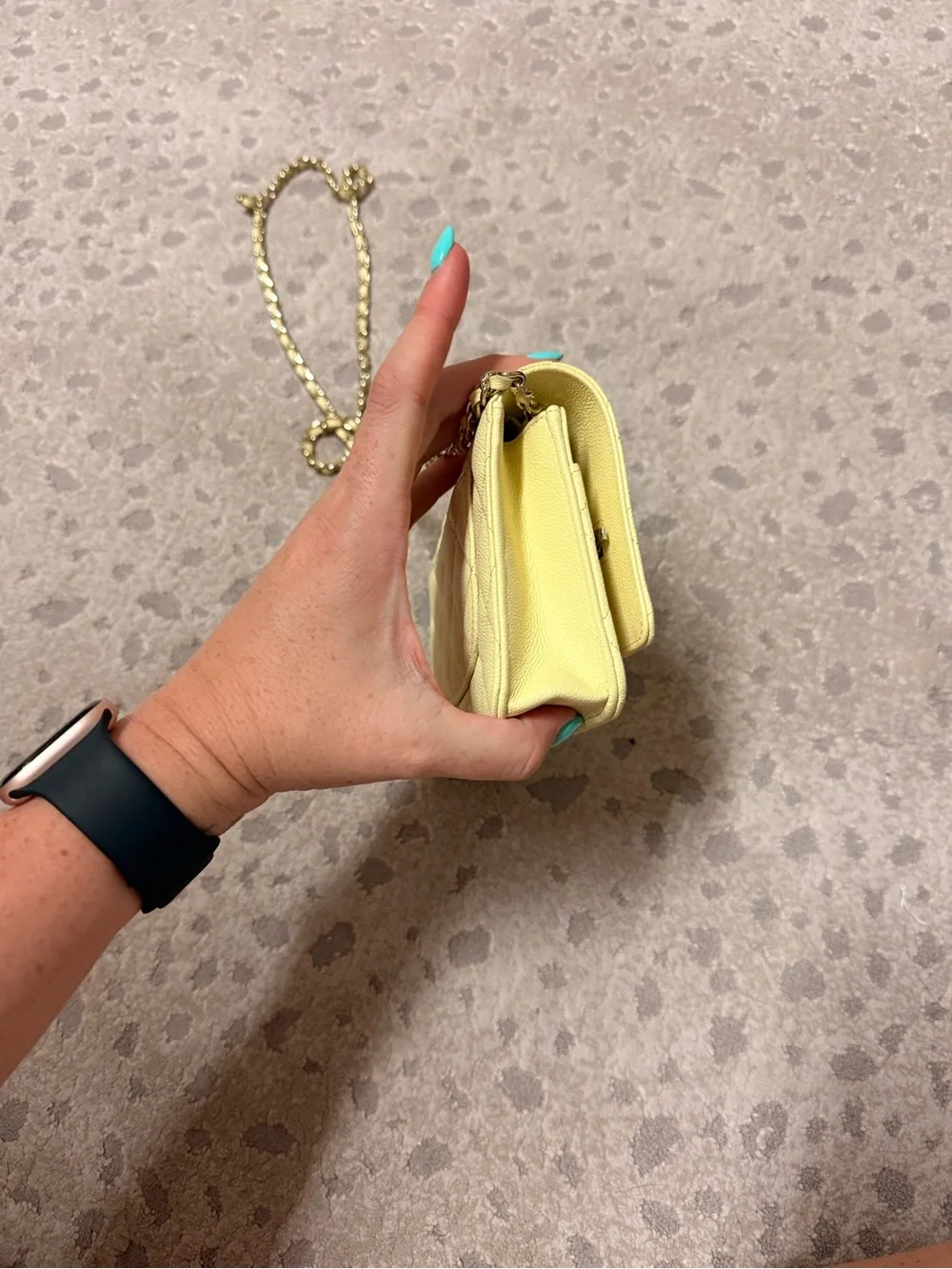 CHANEL wallet chain